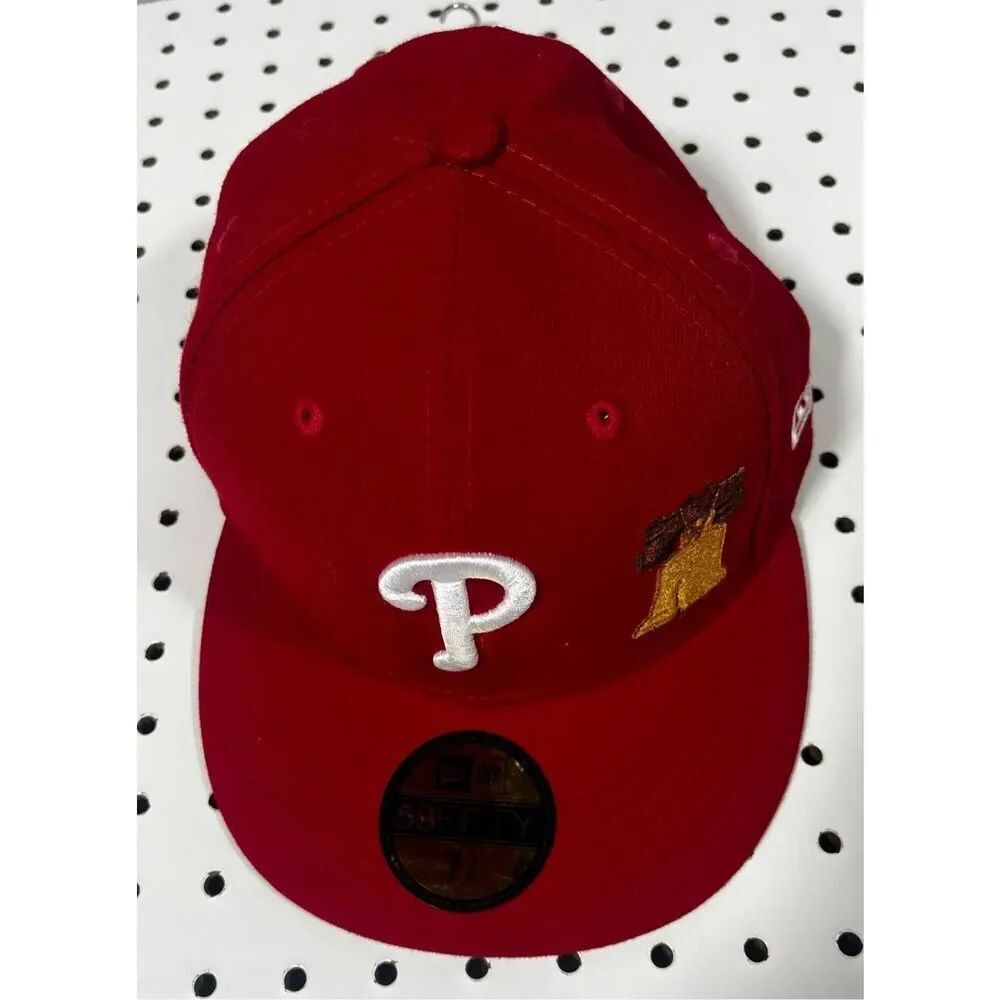 Philadelphia Phillies New Era fitted hat size 7 3/8